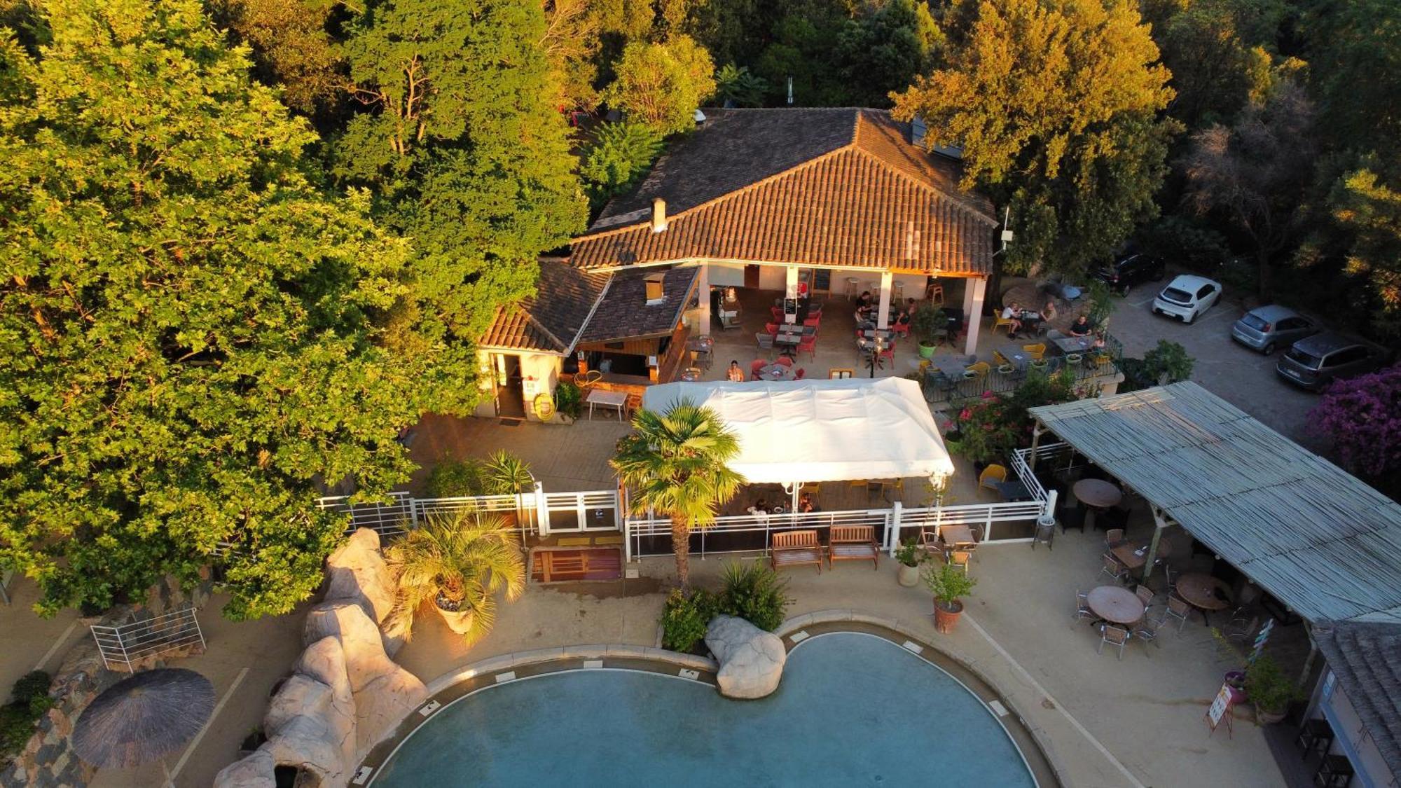 Camping Les Oliviers Porto  エクステリア 写真