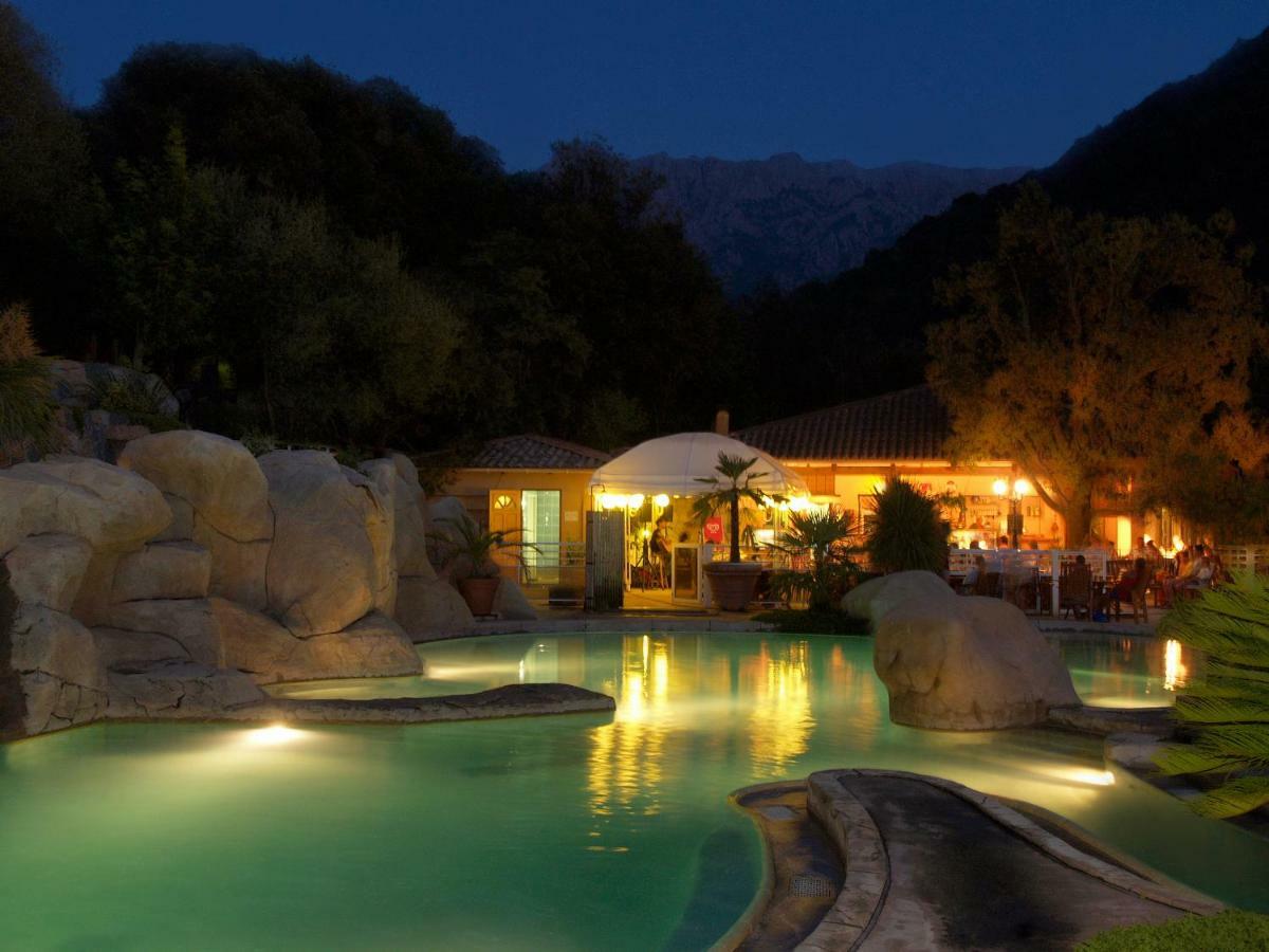 Camping Les Oliviers Porto  エクステリア 写真
