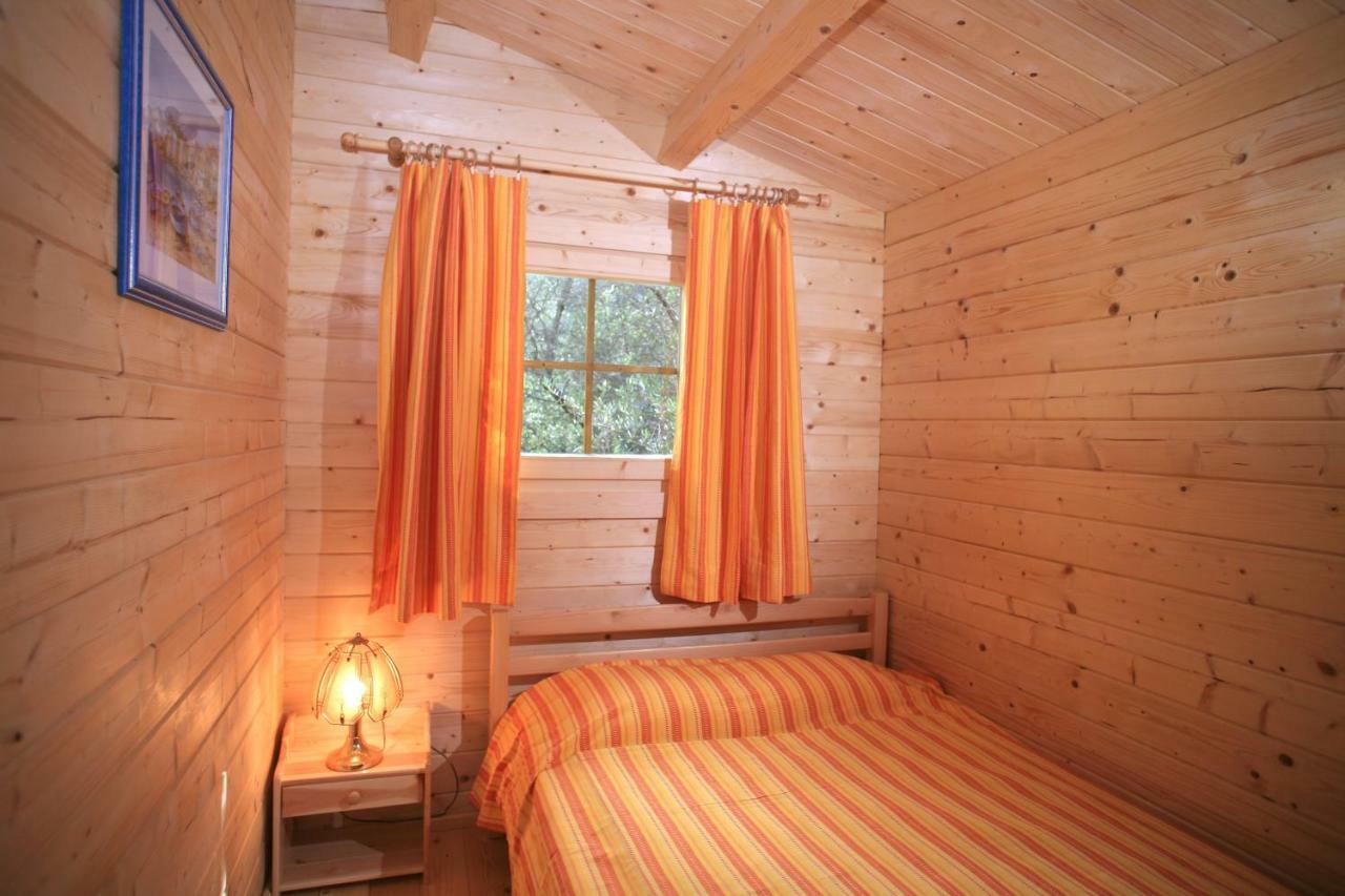 Camping Les Oliviers Porto  エクステリア 写真